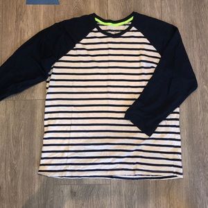 Velvet Men! Casual baseball tee